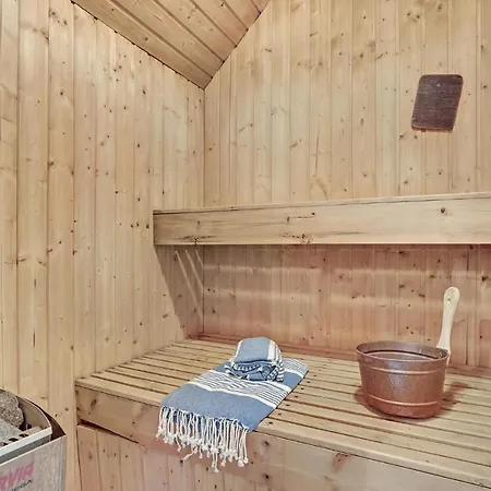 Σπίτι διακοπών Beautiful Home In Ringkobing With Sauna